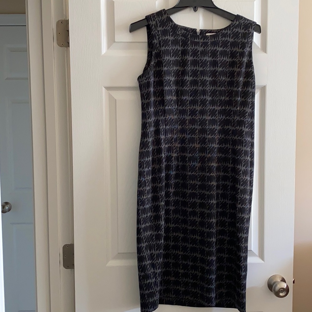Calvin Klein size 10 black/grey sleeveless dress
